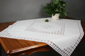 Serweta lniana haftowana len mereżka ( handmade ) biała wzór 2