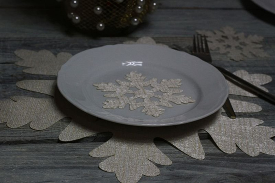 Płatek śniegu złota serwetka