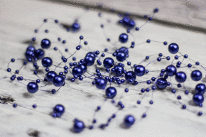 Perełki granatowe na żyłce silikonowej Ø7mm długość 1,3 m