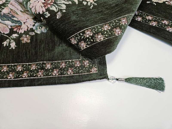 Serweta gobelinowa z szenilem zielen Kwiaty wzór  Róże z chwostami