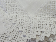 Obrus lniany biały Helena z koronką - prostokąt