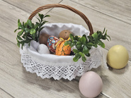 Serwetka plamoodporna biała do koszyczka z białą 4 ,5cm koronką 
