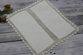 Serwetka bawełniana z ręcznie robioną koronką wzór049