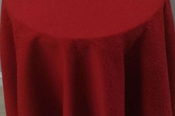 Obrus świąteczny plamoodporny czerwony ze złotą wypustką fi 160