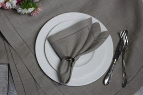 Serwetka lniana beżowa Adela z mereżką maszynową