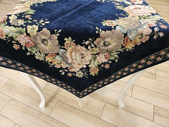 Serweta gobelinowa z szenilem beżowa Kwiaty wzór  Róże z chwostami 