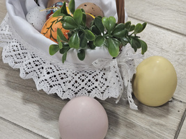 Serwetka plamoodporna biała do koszyczka z białą 4 ,5cm koronką