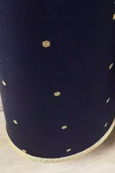 Obrus Świąteczny plamoodporny metalizowany dwustronny granatowo - złoty koło