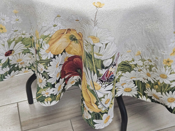 Obrus gobelinowy Kwiaty Polne koło fi140