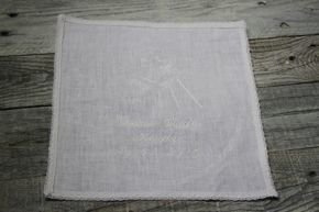 Szatka do Chrztu Św. lniana z białym haftem