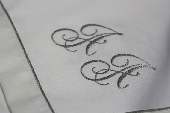 Usługa haft monogramu .Haft personalizowany