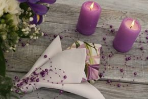 Perełki liliowe  na żyłce silikonowej Ø7mm długość 1,3 m