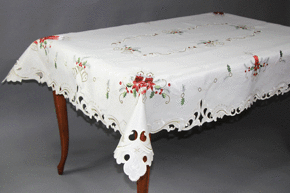 Obrus plamoodporny Ewa ze świątecznymi haftami