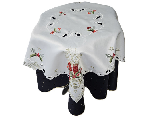 Świąteczna  biała serweta haftowana Świece 85x85