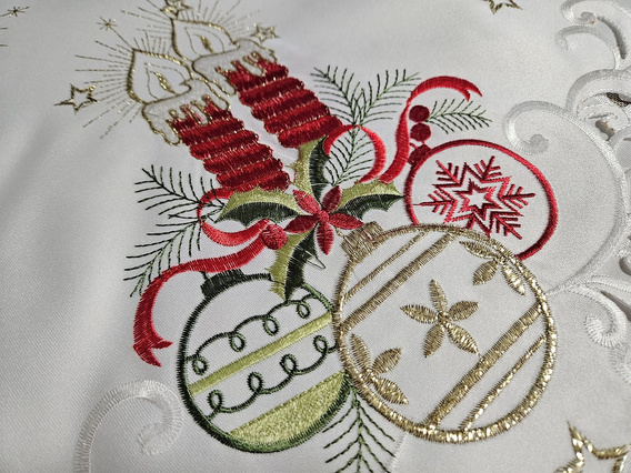 Świąteczna  biała serweta haftowana Świece 85x85