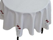 Obrus plamoodporny biały haftowany  Maki okrągły